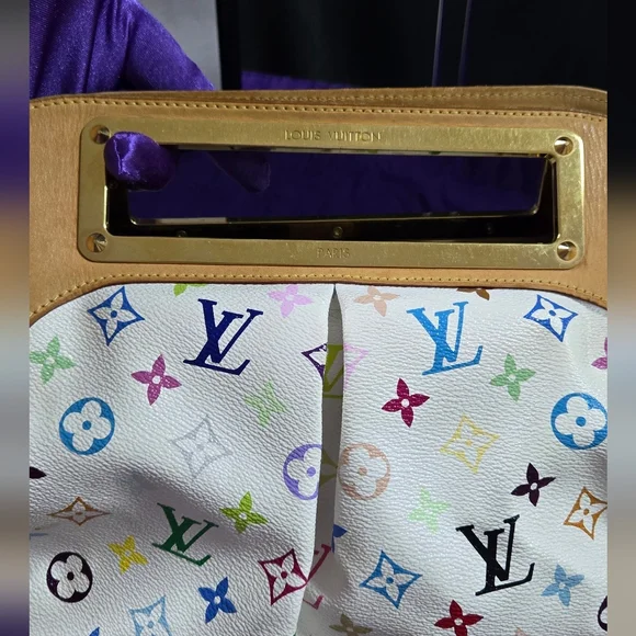 Louis Vuitton Murakami Monogram GM Judy Shoulder Bag - Picture 5 of 16